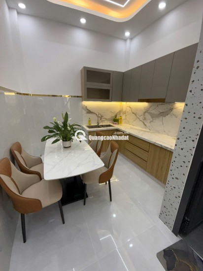 NHÀ BÁN, ĐẸP LUNG LINH, 3TẦNG, HẺM 4m, MỄ CỐC P15Q8, Dtsd 136m2, NHỈNH 4ty